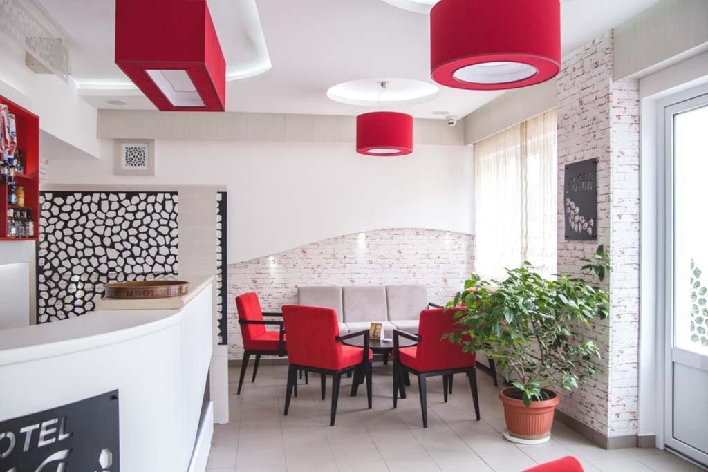 Garni Hotel Alma Pirot Dış mekan fotoğraf