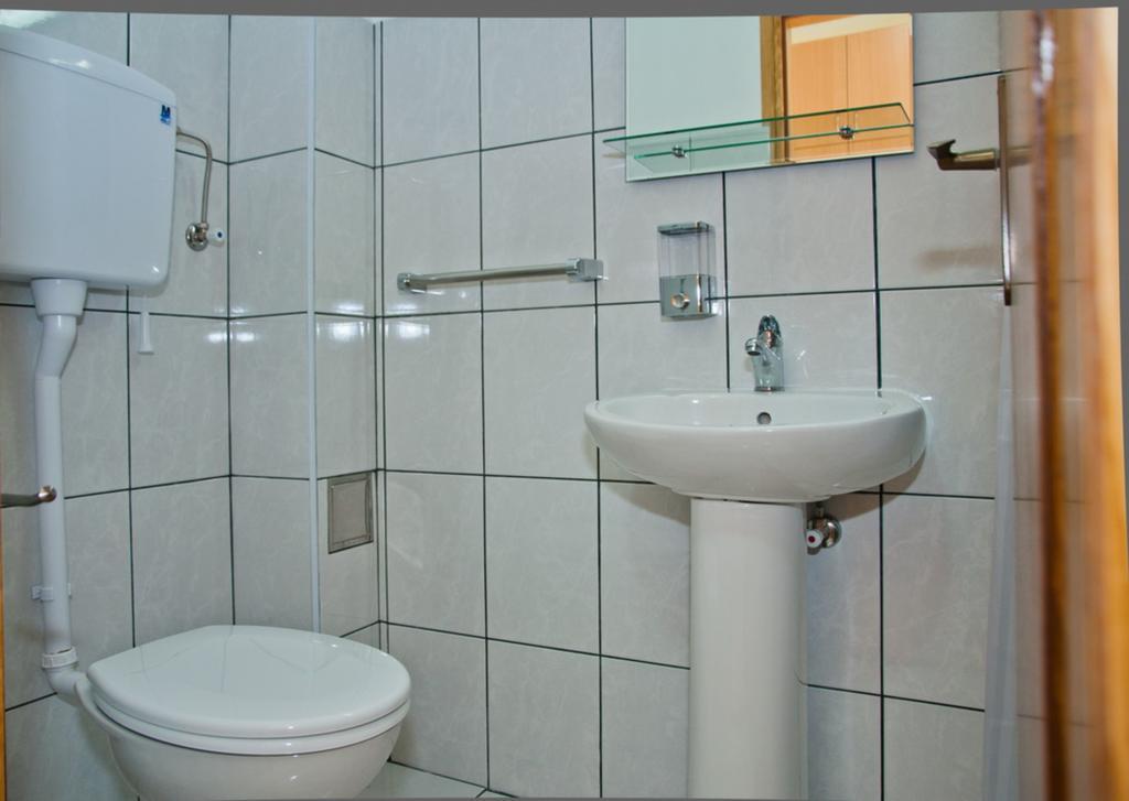 Garni Hotel Alma Pirot Oda fotoğraf