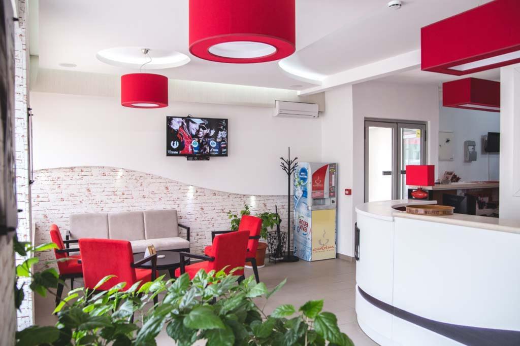 Garni Hotel Alma Pirot Dış mekan fotoğraf