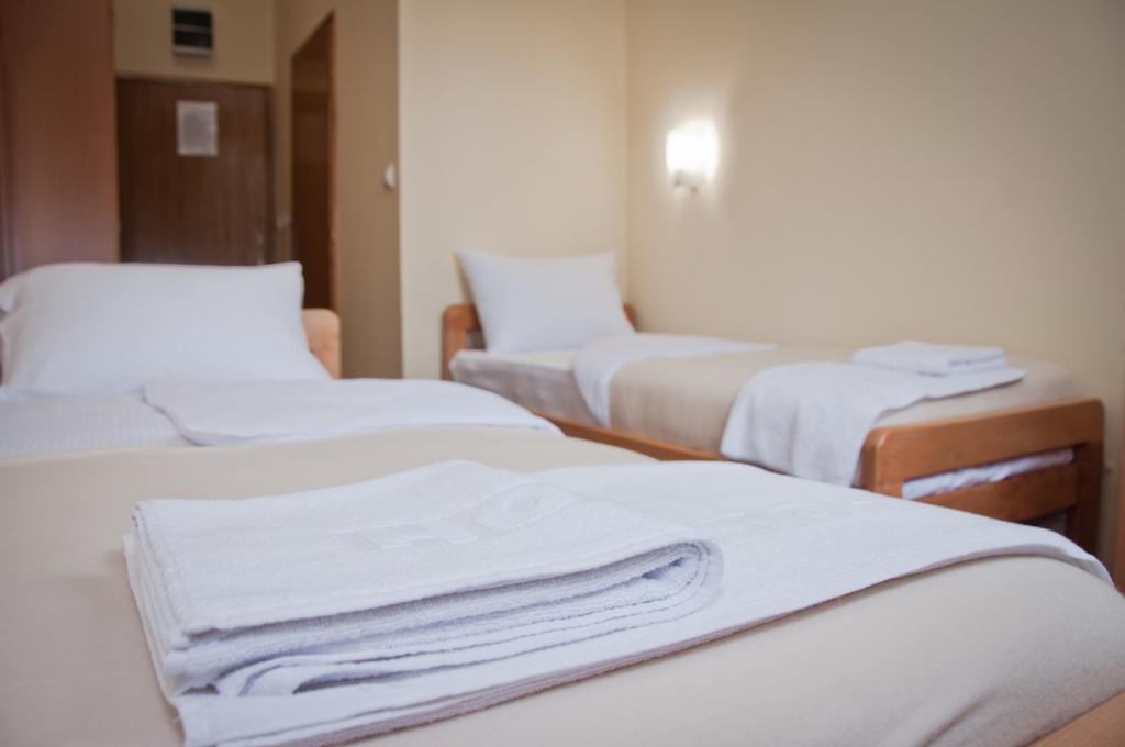 Garni Hotel Alma Pirot Oda fotoğraf