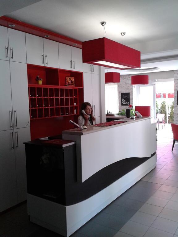 Garni Hotel Alma Pirot Dış mekan fotoğraf